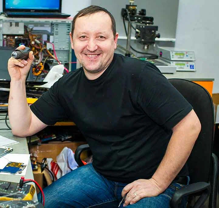 Игорь Смирнов